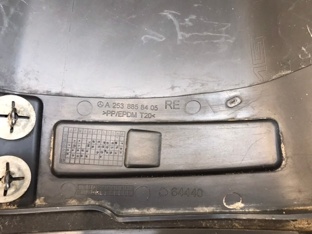 Mercedes-Benz GLC X253 C253 / 2020 Apatine bamperio dalis  /  Gale A2538858405  A2538858400