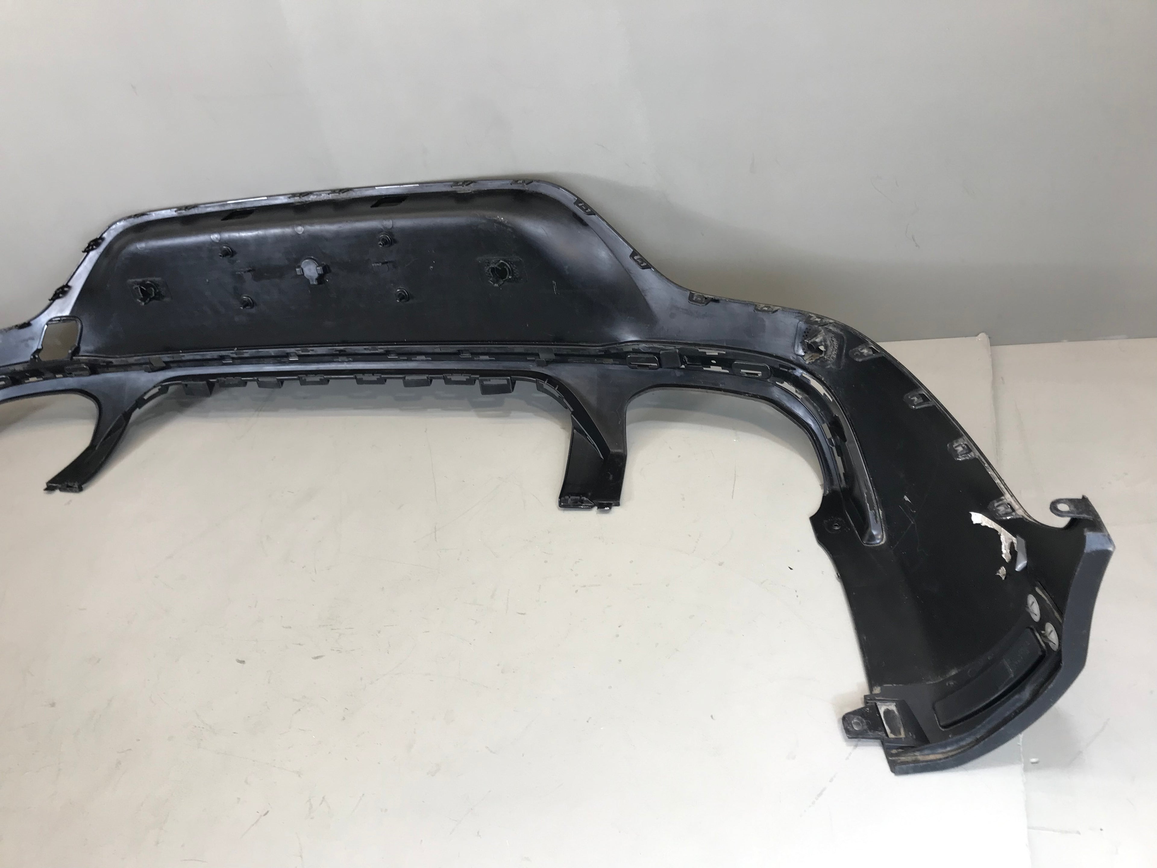 Mercedes-Benz GLC X253 C253 / 2020 Apatine bamperio dalis  /  Gale A2538858405  A2538858400